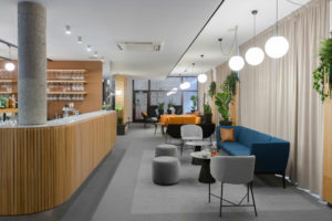 Lobby bar